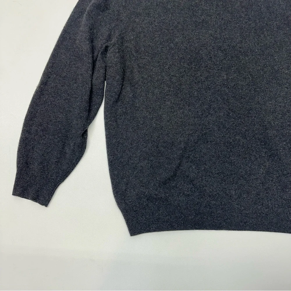 Jos A Bank Men’s Size XL 100% Cashmere V Neck Pullover Charcoal Gray Sweater